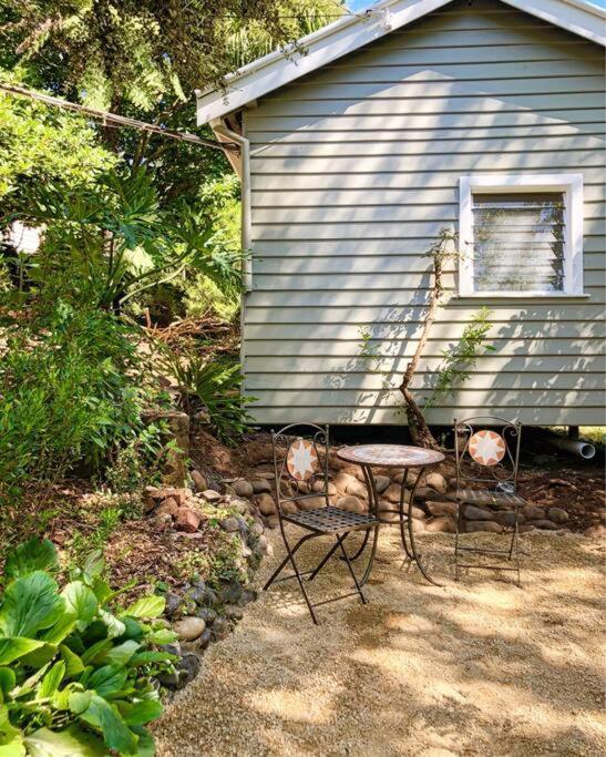 Harrys House Warburton - Peaceful Riverside Cottage In The Perfect Location Екстериор снимка