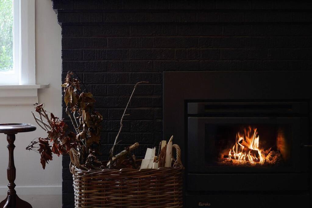 Harrys House Warburton - Peaceful Riverside Cottage In The Perfect Location Екстериор снимка