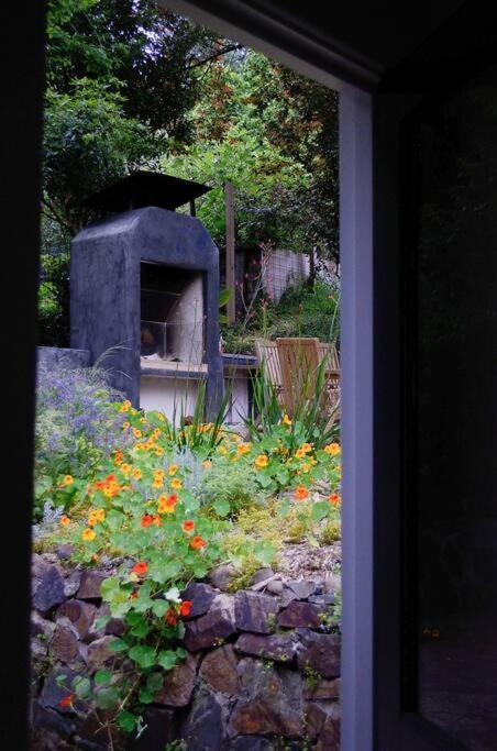 Harrys House Warburton - Peaceful Riverside Cottage In The Perfect Location Екстериор снимка